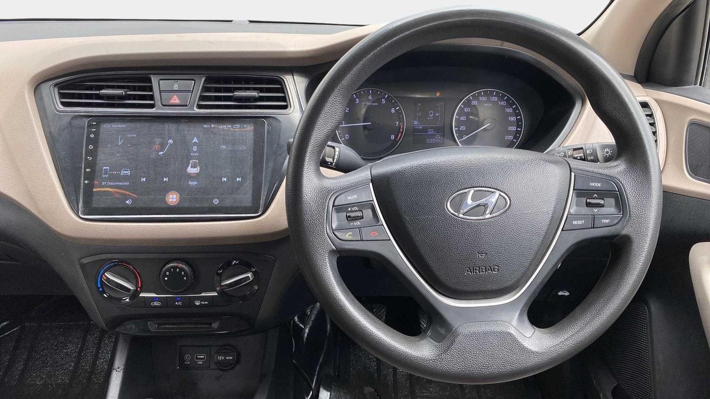 2018 Hyundai Elite i20 SPORTZ 1.2, Petrol, Manual, 68,952 km, Steering Wheel Close Up