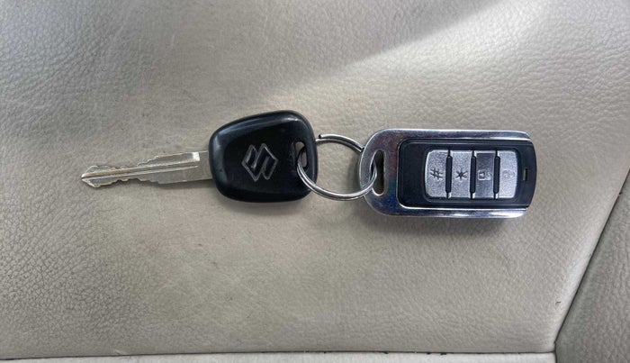 2015 Maruti Celerio VXI, Petrol, Manual, 44,385 km, Key Close Up