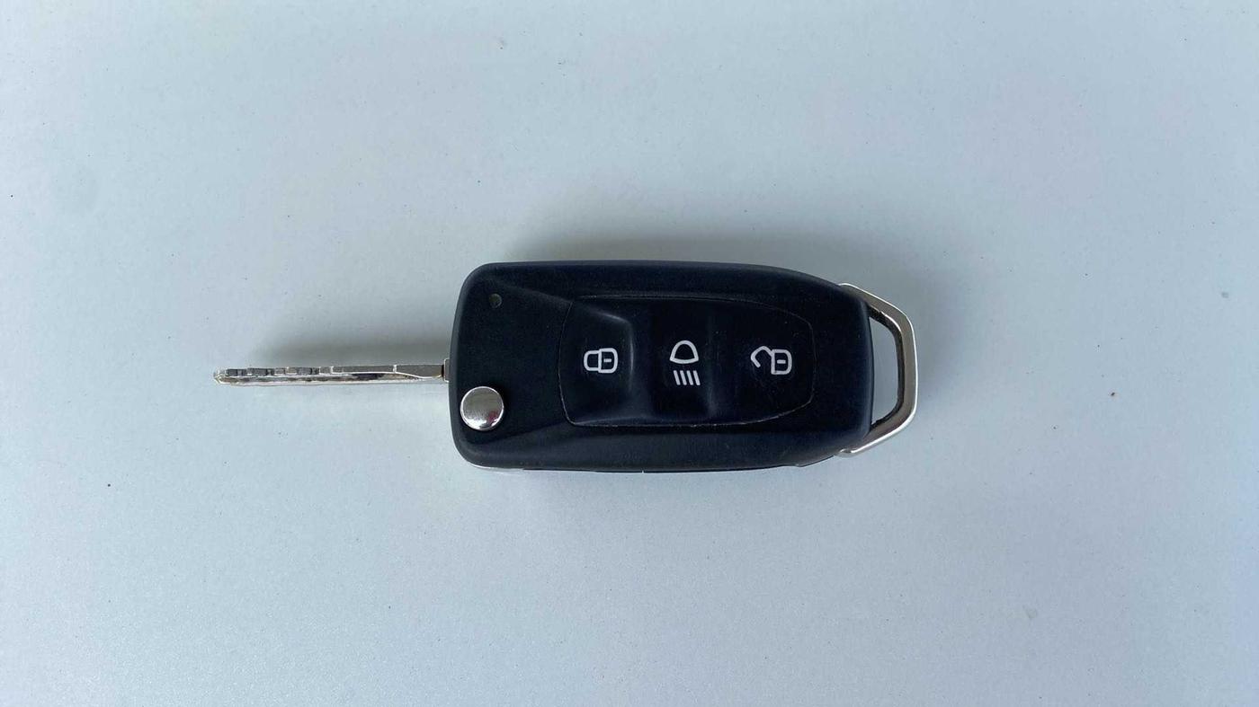 2018 Tata TIGOR XZ PETROL, Petrol, Manual, 62,813 km, Key Close Up