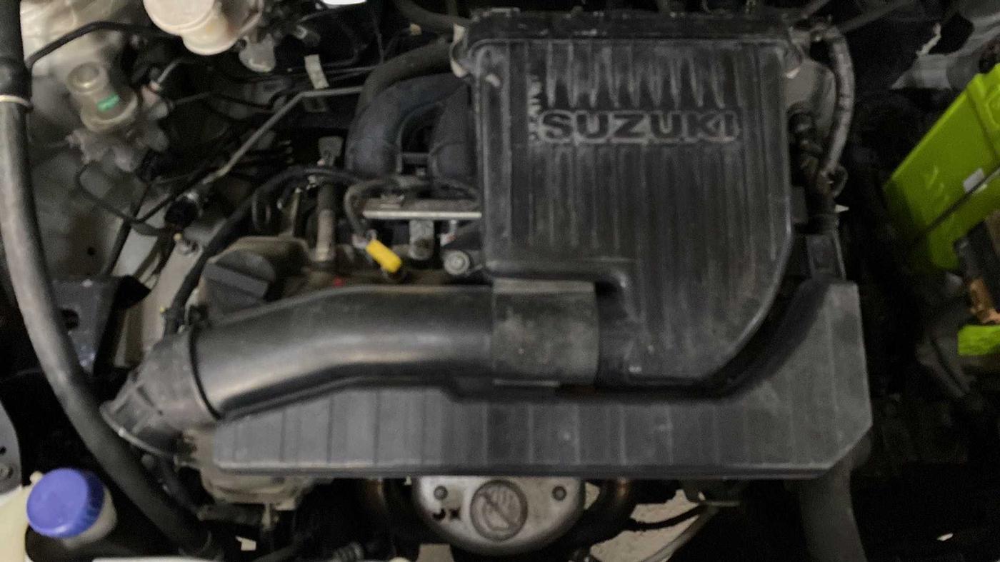 2012 Maruti Swift VXI, Petrol, Manual, 70,898 km, Open Bonet
