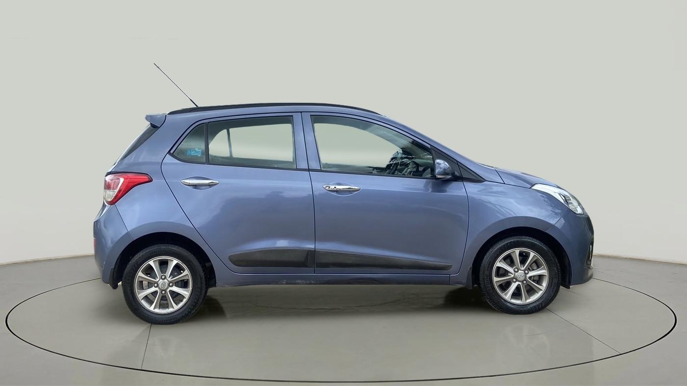 2016 Hyundai Grand i10 ASTA (O) AT 1.2 KAPPA VTVT, Petrol, Automatic, 88,119 km, Right Side View