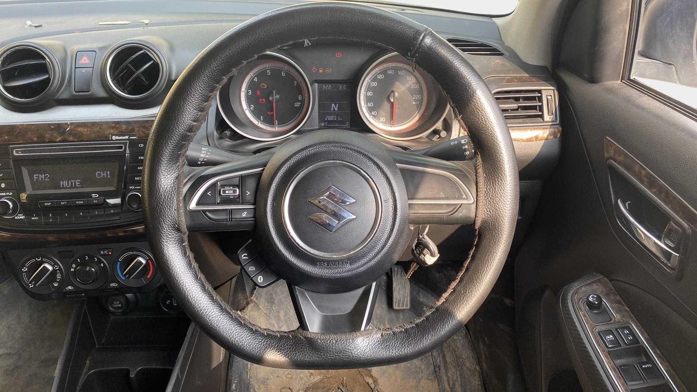 2018 Maruti Swift ZXI AMT, Petrol, Automatic, 28,815 km, Steering Wheel Close Up