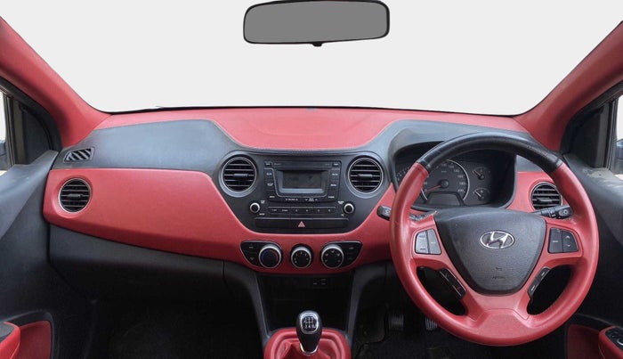2016 Hyundai Grand i10 SPORTZ 1.2 KAPPA VTVT, Petrol, Manual, 31,869 km, Dashboard