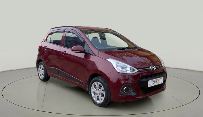 2016 Hyundai Grand i10 SPORTZ 1.2 KAPPA VTVT, Petrol, Manual, 31,869 km, Right Front Diagonal