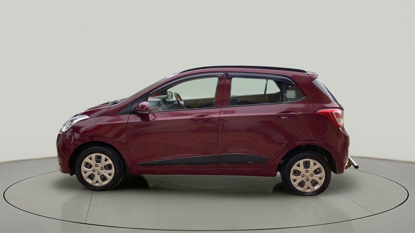 2016 Hyundai Grand i10 SPORTZ 1.2 KAPPA VTVT, Petrol, Manual, 31,869 km, Left Side