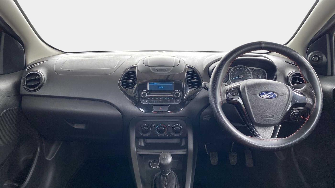 2020 Ford New Figo TITANIUM 1.2 PETROL MT, Petrol, Manual, 48,328 km, Dashboard