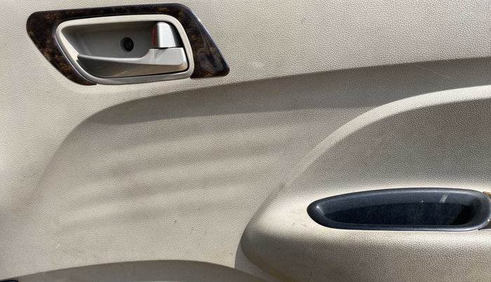 2019 Hyundai NEW SANTRO SPORTZ CNG, CNG, Manual, 49,673 km, Driver Side Door Panels Control