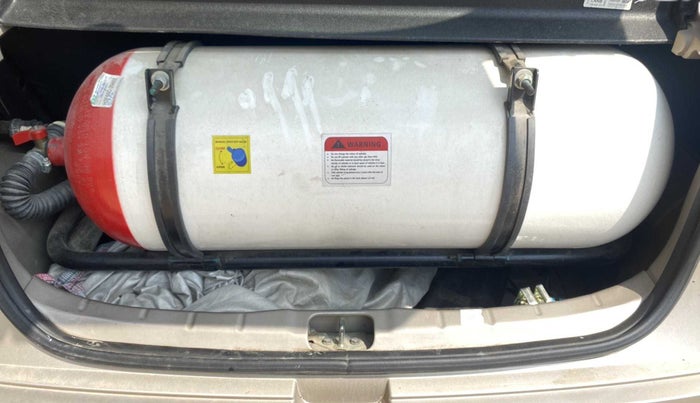2019 Hyundai NEW SANTRO SPORTZ CNG, CNG, Manual, 49,673 km, Boot Inside