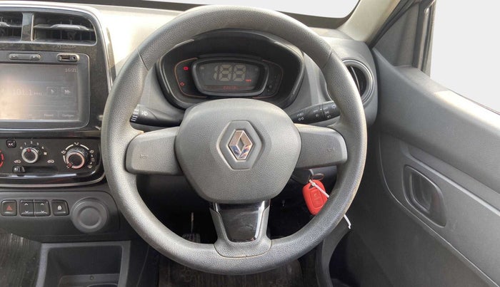 2016 Renault Kwid RXT 0.8, Petrol, Manual, 99,429 km, Steering Wheel Close Up
