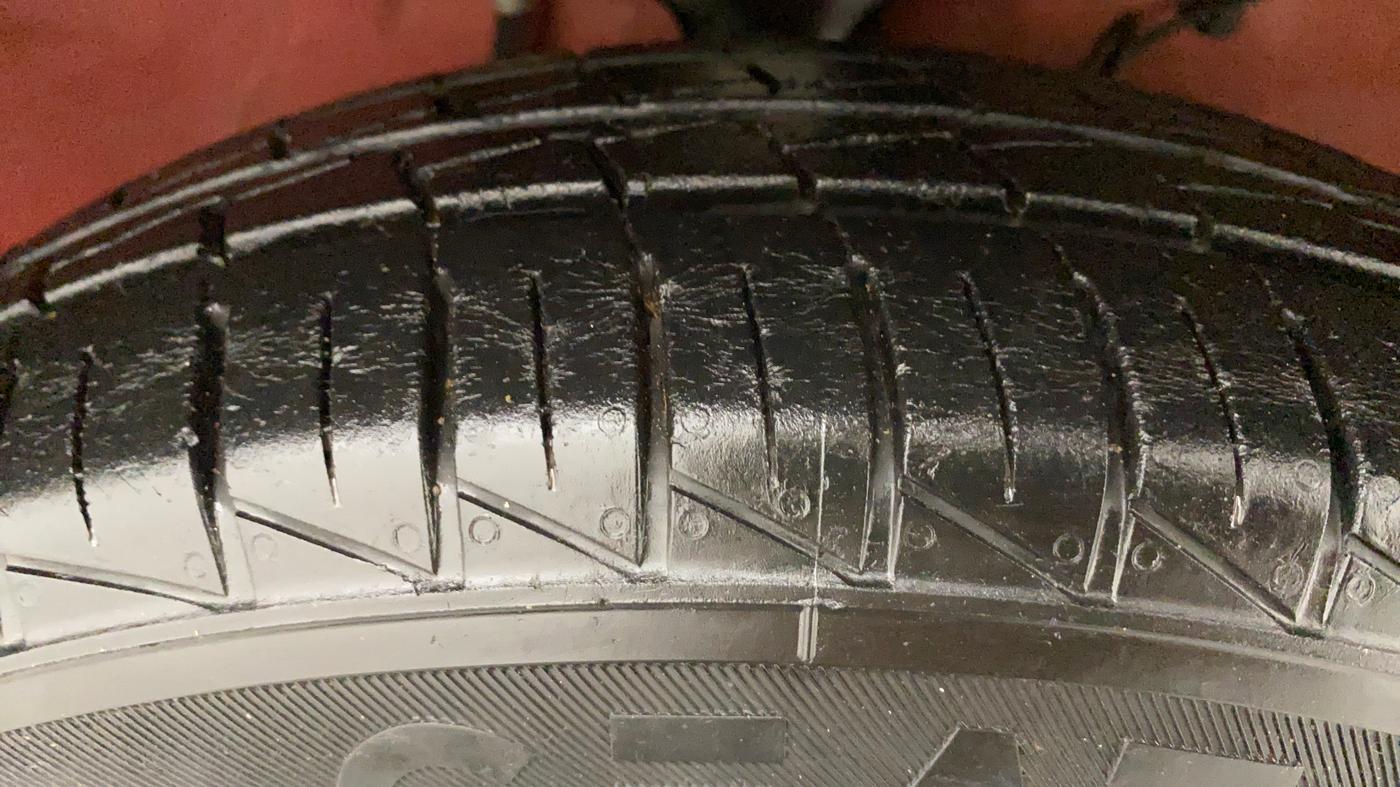 2020 Maruti Alto LXI, Petrol, Manual, 12,236 km, Right Front Tyre Tread
