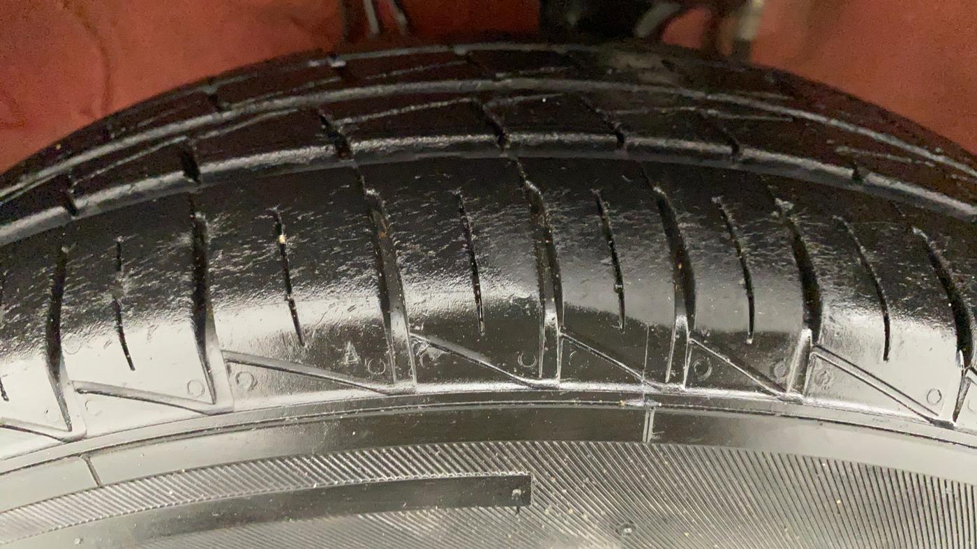 2020 Maruti Alto LXI, Petrol, Manual, 12,236 km, Left Front Tyre Tread