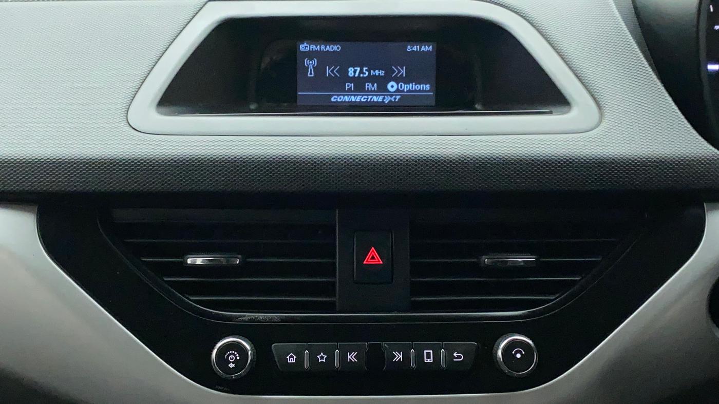 2018 Tata NEXON XM PETROL, Petrol, Manual, 86,155 km, Infotainment System