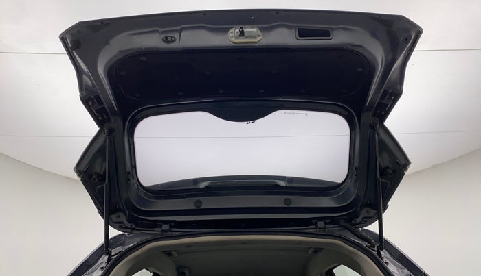 2018 Tata NEXON XM PETROL, Petrol, Manual, 86,155 km, Boot Door Open