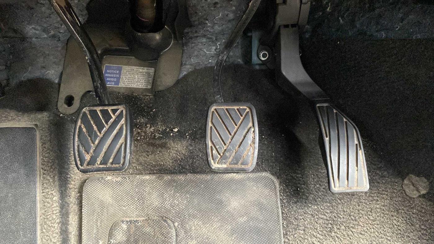 2021 Maruti Vitara Brezza LXI, Petrol, Manual, 23,529 km, Pedals