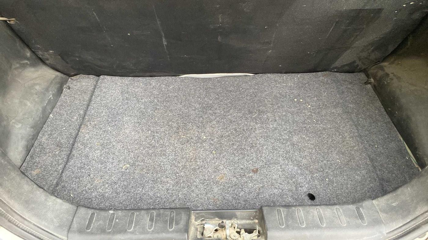 2019 Maruti Alto LXI, Petrol, Manual, 21,476 km, Boot Inside