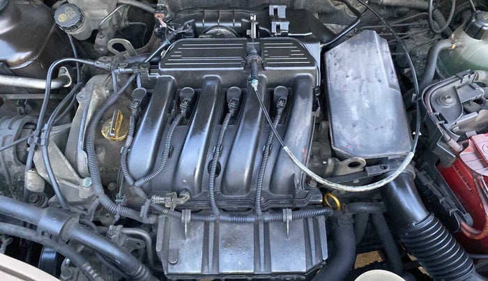 2013 Renault Duster RXL PETROL, Petrol, Manual, 35,002 km, Open Bonet