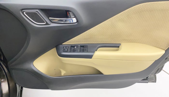 2017 Honda City 1.5L I-VTEC V MT, Petrol, Manual, 40,194 km, Driver Side Door Panels Control