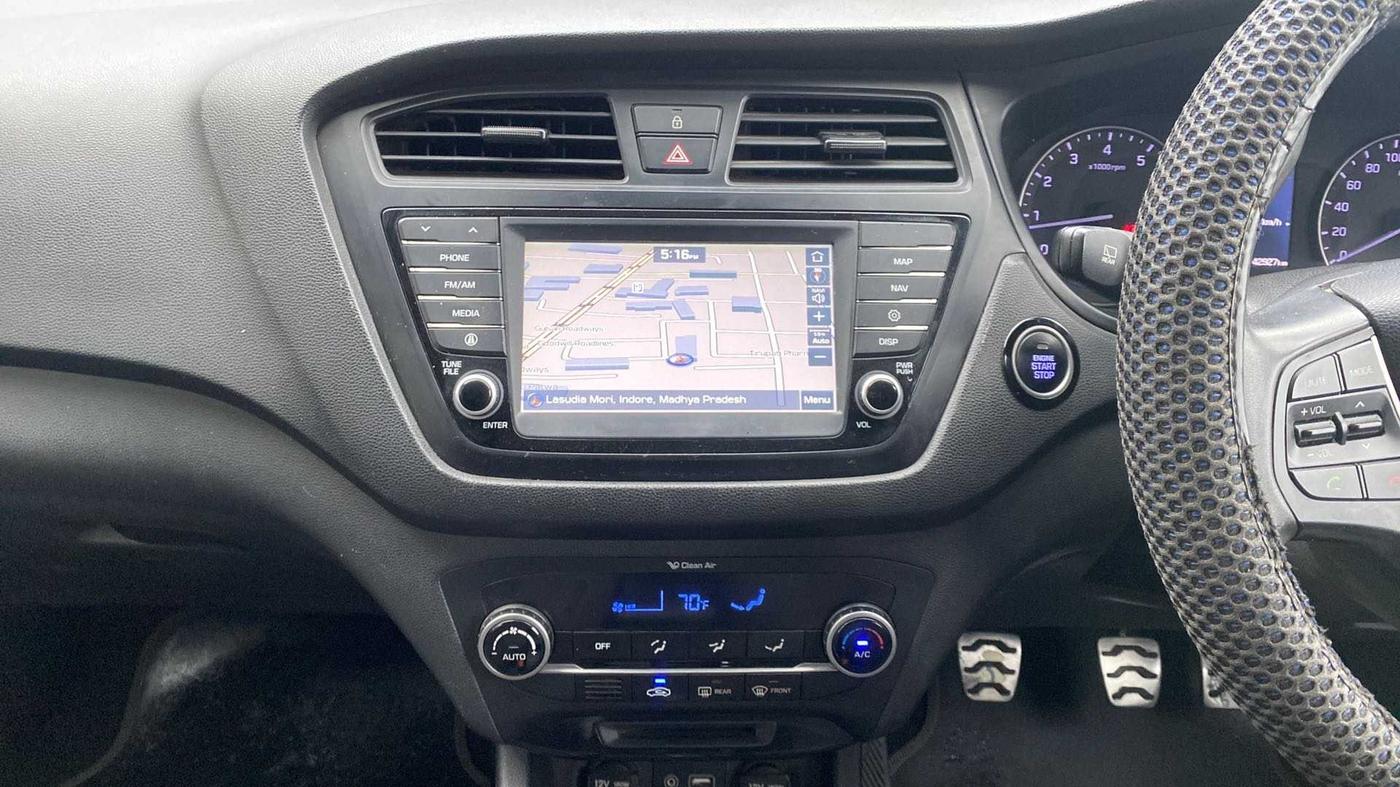 2017 Hyundai i20 Active 1.2 SX, Petrol, Manual, 42,922 km, Air Conditioner