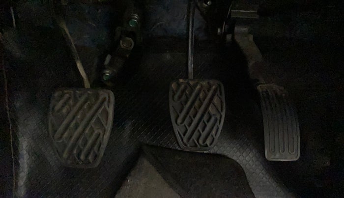 2018 Datsun Go Plus T, Petrol, Manual, 25,119 km, Pedals