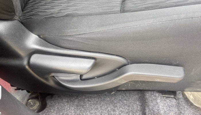 2018 Honda Brio VX AT, Petrol, Automatic, 50,957 km, Driver Side Adjustment Panel