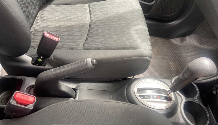 2018 Honda Brio VX AT, Petrol, Automatic, 50,957 km, Gear Lever