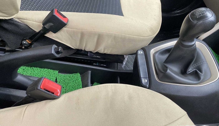 2020 Hyundai NEW SANTRO ERA EXECUTIVE, Petrol, Manual, 29,040 km, Gear Lever