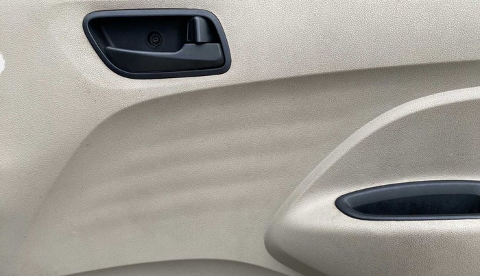 2020 Hyundai NEW SANTRO ERA EXECUTIVE, Petrol, Manual, 29,040 km, Driver Side Door Panels Control