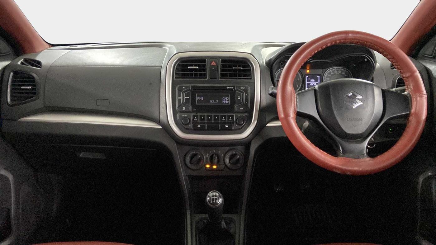 2018 Maruti Vitara Brezza VDI, Diesel, Manual, 48,217 km, Dashboard