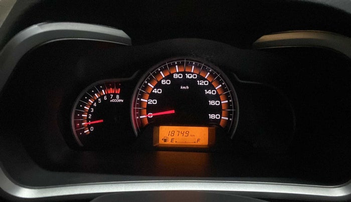 2017 Maruti Alto K10 VXI, Petrol, Manual, 18,739 km, Odometer Image