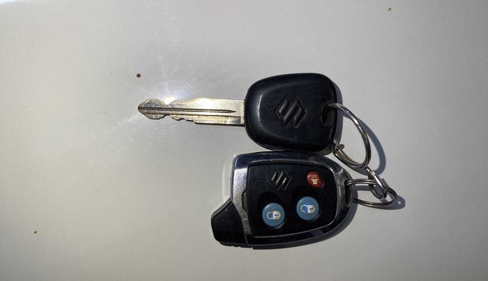 2017 Maruti Alto K10 VXI, Petrol, Manual, 18,739 km, Key Close Up