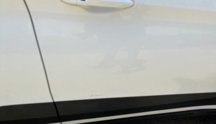 2019 Tata NEXON XZ PLUS PETROL, Petrol, Manual, 76,065 km, Driver-side door - Circle - Paint ok & Dent >4 inch(on criase line)