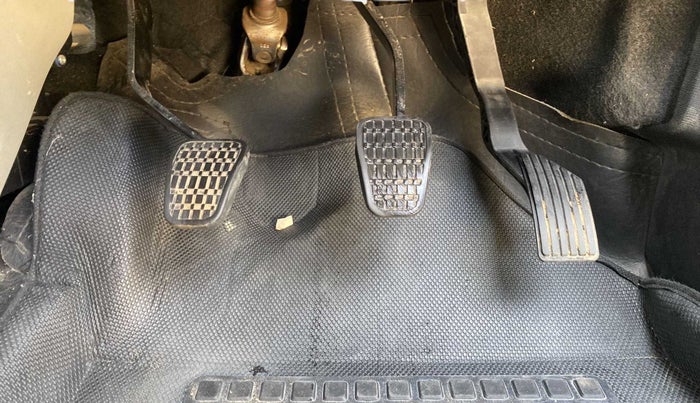 2019 Tata NEXON XZ PLUS PETROL, Petrol, Manual, 76,065 km, Pedals