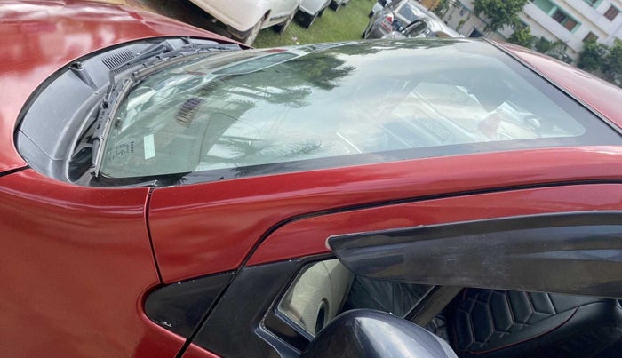 2015 Maruti Wagon R 1.0 VXI, Petrol, Manual, 51,918 km, Left A pillar - Minor scratches