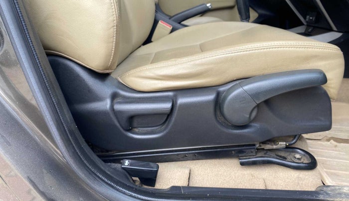 2017 Honda City 1.5L I-VTEC ZX CVT, Petrol, Automatic, 26,724 km, Driver Side Adjustment Panel