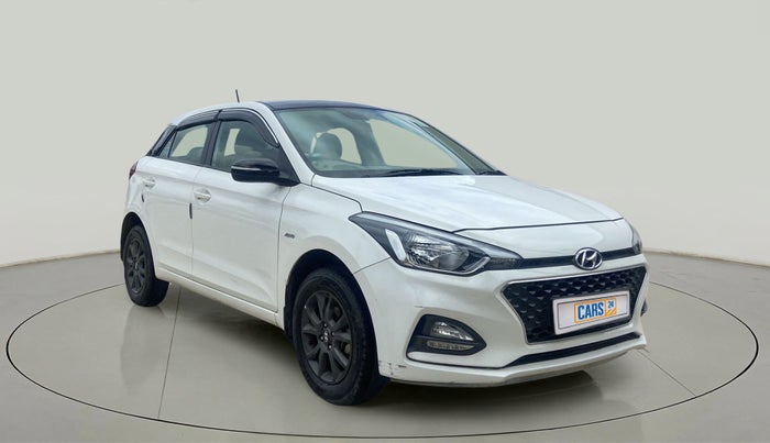 2019 Hyundai Elite i20 SPORTZ PLUS  1.2 CVT, Petrol, Automatic, 14,285 km, Right Front Diagonal