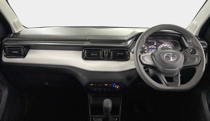 2022 Tata PUNCH PURE MT, Petrol, Manual, 6,489 km, Dashboard