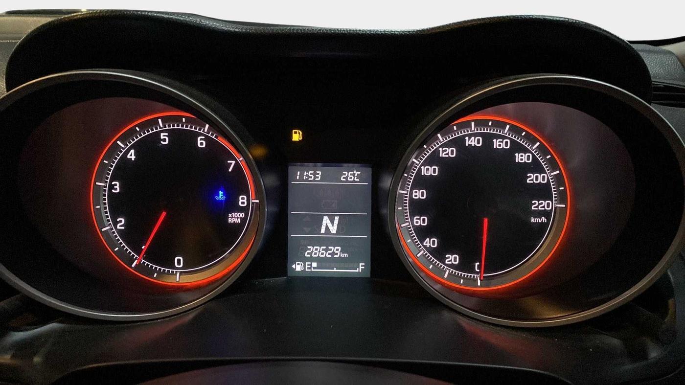 2018 Maruti Swift VXI AMT, Petrol, Automatic, 28,601 km, Odometer Image