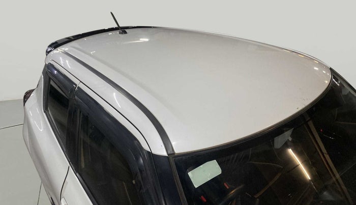 2018 Maruti Swift VXI AMT, Petrol, Automatic, 28,601 km, Roof