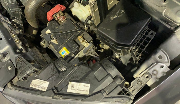 2019 Maruti Vitara Brezza ZDI AMT, Diesel, Automatic, 89,722 km, Left headlight - Clamp has minor damage