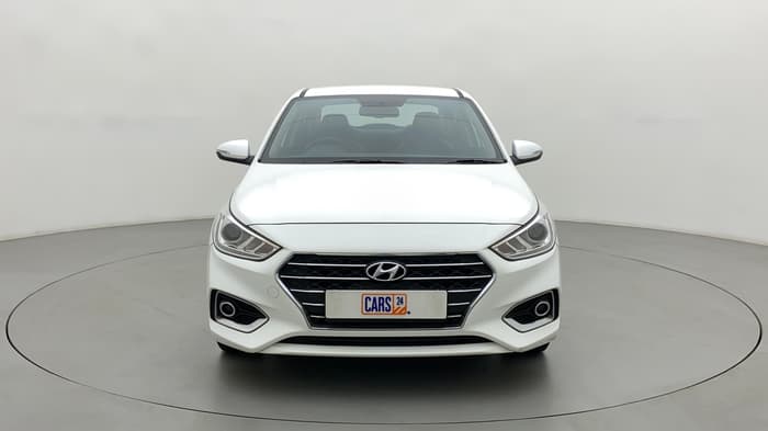2017 Hyundai Verna 1.6 CRDI SX, Diesel, Manual, 82,405 km, Front