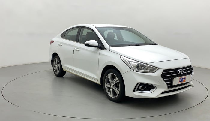 2017 Hyundai Verna 1.6 CRDI SX, Diesel, Manual, 82,405 km, Right Front Diagonal