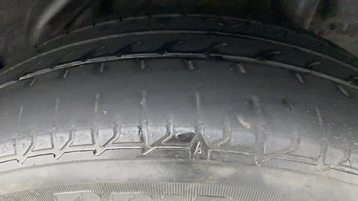 2017 Hyundai Verna 1.6 CRDI SX, Diesel, Manual, 82,405 km, Left Rear Tyre Tread