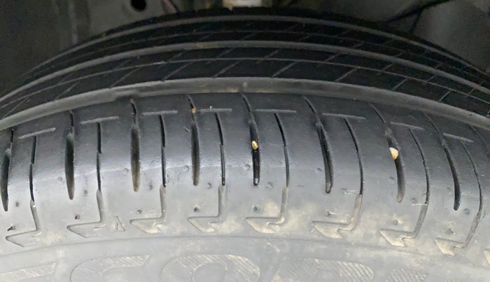 2019 Honda Amaze 1.2L I-VTEC S, Petrol, Manual, 37,778 km, Right Front Tyre Tread