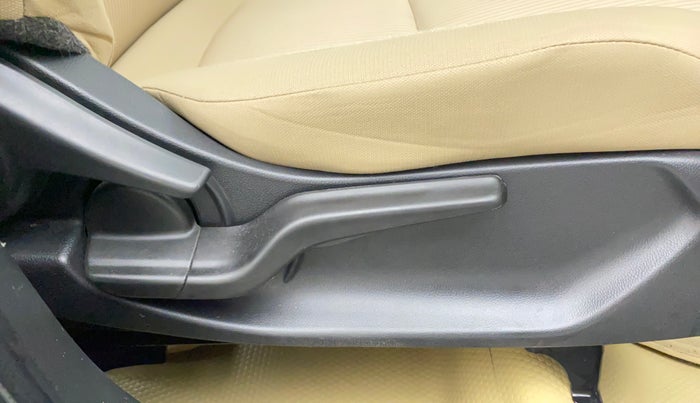 2019 Honda Amaze 1.2L I-VTEC S, Petrol, Manual, 37,778 km, Driver Side Adjustment Panel