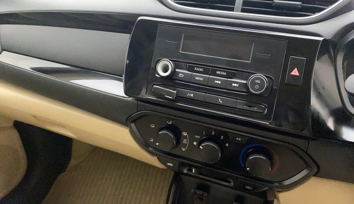 2019 Honda Amaze 1.2L I-VTEC S, Petrol, Manual, 37,778 km, Infotainment system - Button has minor damage
