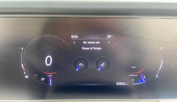 2022 Mahindra XUV700 AX 5 P MT 7 STR, Petrol, Manual, 30,799 km, Odometer Image