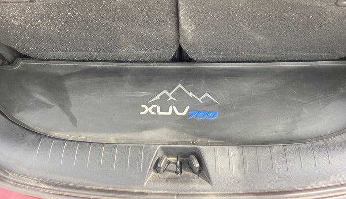 2022 Mahindra XUV700 AX 5 P MT 7 STR, Petrol, Manual, 30,799 km, Boot Inside
