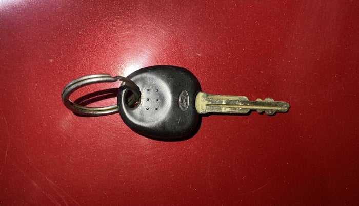 2015 Hyundai Eon ERA +, Petrol, Manual, 76,908 km, Key Close Up