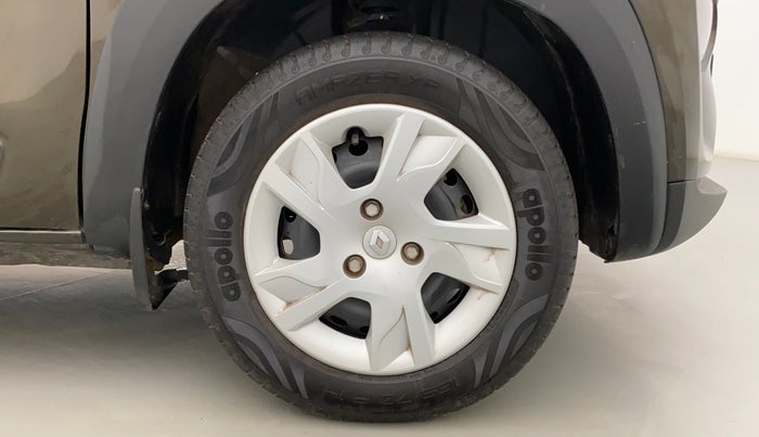 2021 Renault Kwid RXT 1.0 AMT (O), Petrol, Automatic, 2,406 km, Right Front Wheel