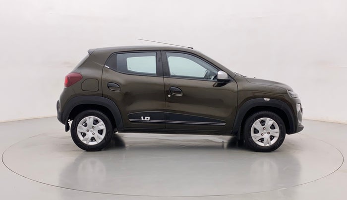 2021 Renault Kwid RXT 1.0 AMT (O), Petrol, Automatic, 2,406 km, Right Side View